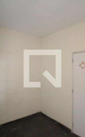Casa de condomínio para alugar com 120m², 4 quartos e 2 vagasQuarto 1
