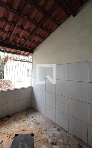 Casa de condomínio para alugar com 120m², 4 quartos e 2 vagasVaranda