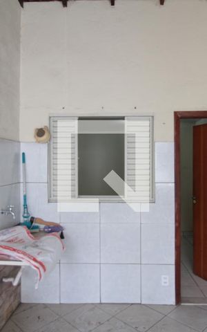 Casa de condomínio para alugar com 120m², 4 quartos e 2 vagasVaranda