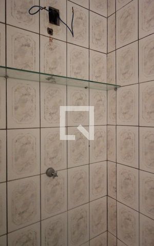 Casa de condomínio para alugar com 120m², 4 quartos e 2 vagasBanheiro Social