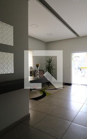 Apartamento para alugar com 70m², 2 quartos e 1 vagaHall
