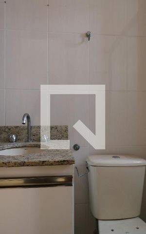 Apartamento para alugar com 70m², 2 quartos e 1 vagaBanheiro da Suíte