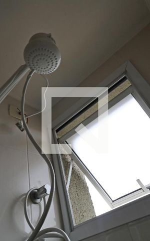 Apartamento para alugar com 70m², 2 quartos e 1 vagaBanheiro da Suíte - Chuveiro