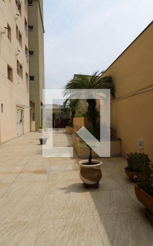 Apartamento para alugar com 70m², 2 quartos e 1 vagaÁrea Comum