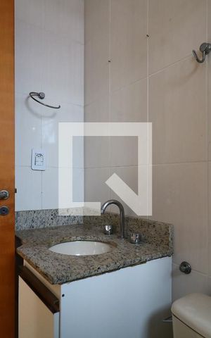 Apartamento para alugar com 70m², 2 quartos e 1 vagaBanheiro da Suíte