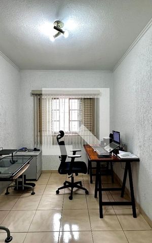 Casa à venda com 105m², 2 quartos e 2 vagas Casa à venda com 105m², 2 quartos e 2 vagasQuarto 2