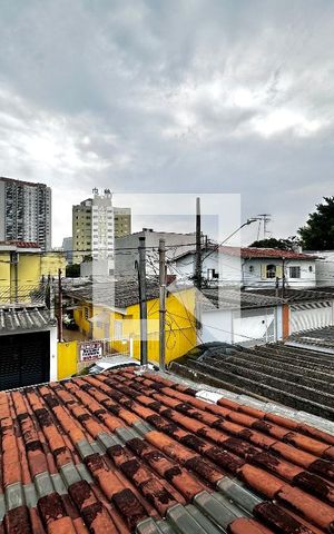 Casa à venda com 105m², 2 quartos e 2 vagas Casa à venda com 105m², 2 quartos e 2 vagasVista Quarto 1