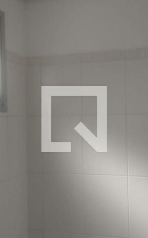 Apartamento à venda com 47m², 2 quartos e 1 vaga Apartamento à venda com 47m², 2 quartos e 1 vagaBanheiro