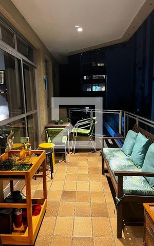 Apartamento à venda com 163m², 3 quartos e 2 vagas Apartamento à venda com 163m², 3 quartos e 2 vagasVaranda da sala