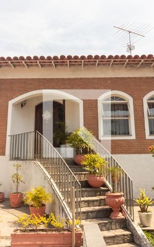 Casa para alugar com 172m², 4 quartos e 2 vagasÁrea externa