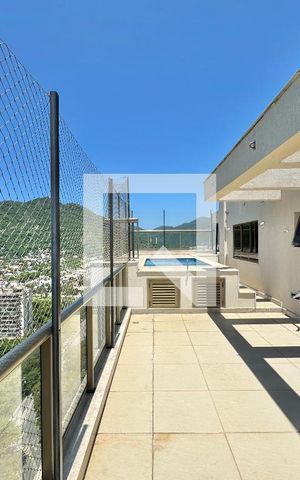 Apartamento à venda com 161m², 3 quartos e 2 vagas Apartamento à venda com 161m², 3 quartos e 2 vagasVaranda / Terraço