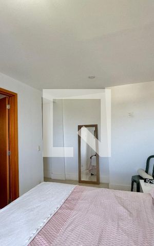 Apartamento à venda com 161m², 3 quartos e 2 vagas Apartamento à venda com 161m², 3 quartos e 2 vagasSuíte 1
