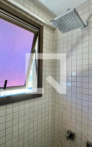 Apartamento à venda com 161m², 3 quartos e 2 vagas Apartamento à venda com 161m², 3 quartos e 2 vagasSuíte 2 - Banheiro