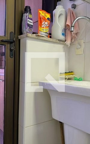 Apartamento à venda com 161m², 3 quartos e 2 vagas Apartamento à venda com 161m², 3 quartos e 2 vagasCozinha e Área de Serviço
