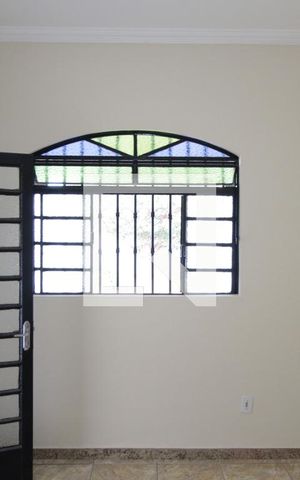 Casa para alugar com 360m², 3 quartos e 5 vagasSala