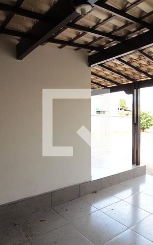 Casa para alugar com 360m², 3 quartos e 5 vagasÁrea Externa