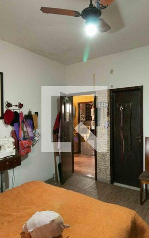 Casa à venda com 185m², 2 quartos e 4 vagas Casa à venda com 185m², 2 quartos e 4 vagasQuarto 2