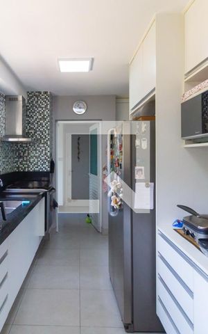 Apartamento à venda com 178m², 3 quartos e 3 vagasCozinha 