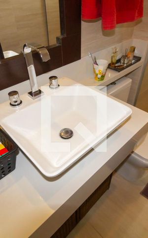 Apartamento à venda com 178m², 3 quartos e 3 vagasBanheiro da Suíte 3