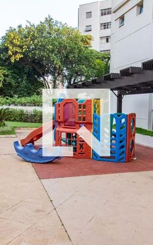 Apartamento à venda com 178m², 3 quartos e 3 vagasÁrea Comum - Playground
