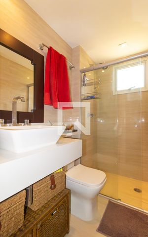 Apartamento à venda com 178m², 3 quartos e 3 vagasBanheiro da Suíte 3