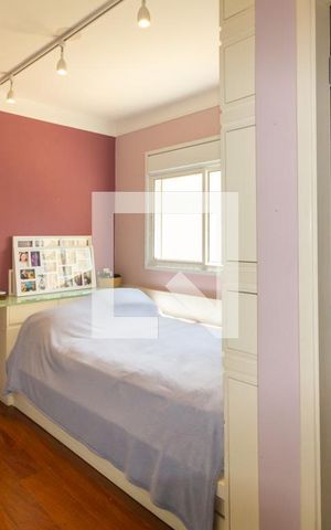 Apartamento à venda com 178m², 3 quartos e 3 vagasSuíte 2