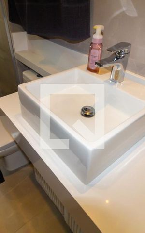 Apartamento à venda com 178m², 3 quartos e 3 vagasBanheiro da Suíte 2