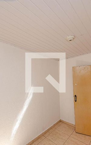 Casa para alugar com 60m², 2 quartos e sem vaga Casa para alugar com 60m², 2 quartos e sem vagaQuarto 1