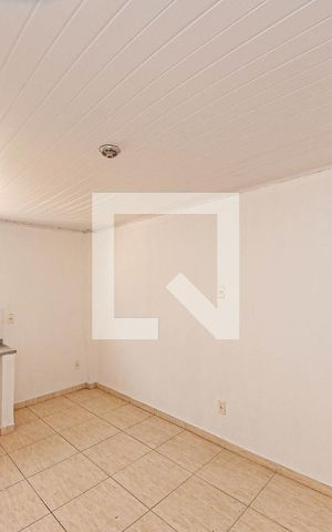 Casa para alugar com 60m², 2 quartos e sem vaga Casa para alugar com 60m², 2 quartos e sem vagaCozinha
