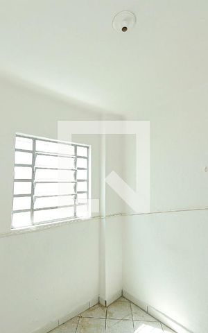 Casa para alugar com 60m², 2 quartos e 1 vaga Casa para alugar com 60m², 2 quartos e 1 vagaÁrea de Serviço