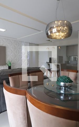 Apartamento à venda com 77m², 3 quartos e 1 vagaSala