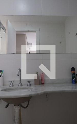 Apartamento à venda com 77m², 3 quartos e 1 vagaBanheiro da Suíte