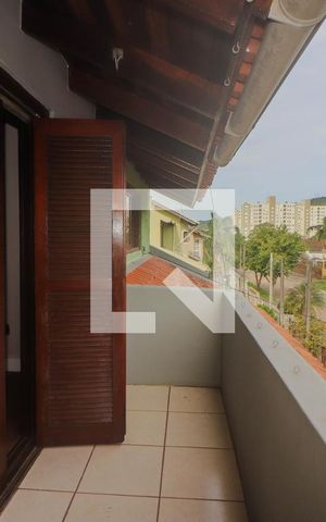 Casa à venda com 230m², 3 quartos e 1 vaga Casa à venda com 230m², 3 quartos e 1 vagaSuíte - Varanda