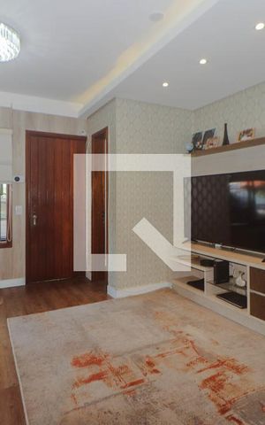 Casa à venda com 230m², 3 quartos e 1 vaga Casa à venda com 230m², 3 quartos e 1 vagaSala