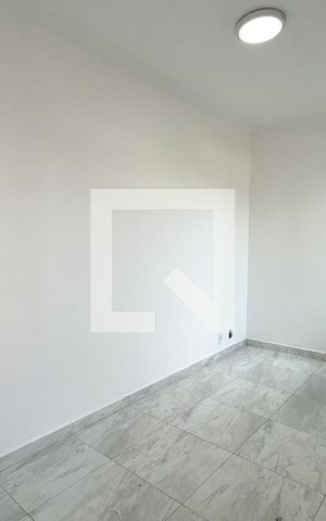Studio para alugar com 35m², 1 quarto e sem vaga Studio para alugar com 35m², 1 quarto e sem vagaSala/Cozinha