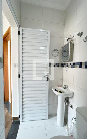 Studio para alugar com 35m², 1 quarto e sem vaga Studio para alugar com 35m², 1 quarto e sem vagaBanheiro