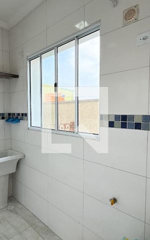Studio para alugar com 35m², 1 quarto e sem vaga Studio para alugar com 35m², 1 quarto e sem vagaCozinha e Área de Serviço