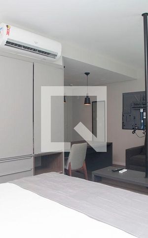 Studio à venda com 32m², 1 quarto e 1 vagaStudio - Sala / Quarto