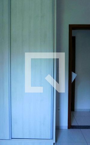 Apartamento para alugar com 78m², 3 quartos e 2 vagasQuarto