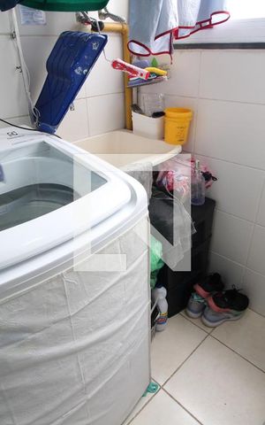 Apartamento para alugar com 60m², 2 quartos e 1 vagaÁrea de Serviço