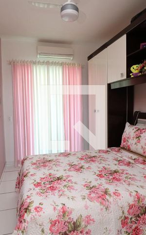 Casa à venda com 80m², 2 quartos e 2 vagasQuarto 1