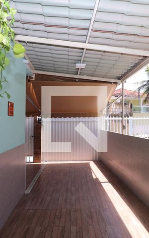 Casa à venda com 80m², 2 quartos e 2 vagasÁrea externa