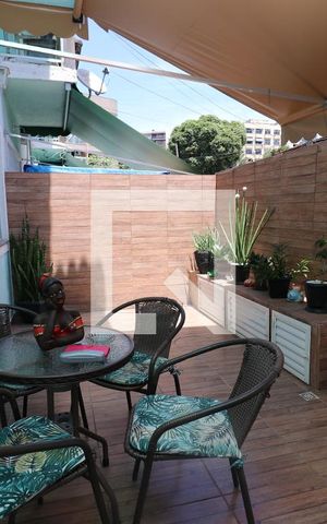 Casa à venda com 80m², 2 quartos e 2 vagasÁrea externa