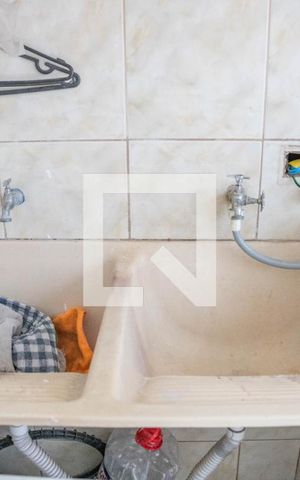 Casa à venda com 275m², 3 quartos e 2 vagas Casa à venda com 275m², 3 quartos e 2 vagasÁrea de serviço
