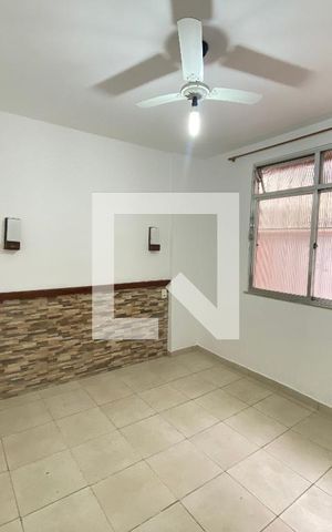 Apartamento à venda com 40m², 1 quarto e sem vagaQuarto