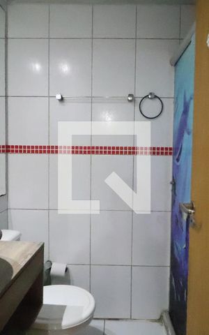 Casa de condomínio à venda com 80m², 2 quartos e 2 vagasBanheiro