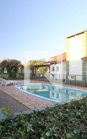 Casa de condomínio à venda com 80m², 2 quartos e 2 vagasÁrea comum - Piscina