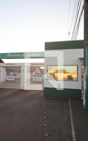 Casa de condomínio à venda com 80m², 2 quartos e 2 vagasFachada e portaria