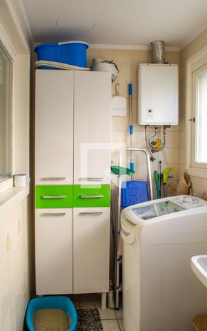 Apartamento à venda com 148m², 3 quartos e 1 vaga Apartamento à venda com 148m², 3 quartos e 1 vagaÁrea de Serviço