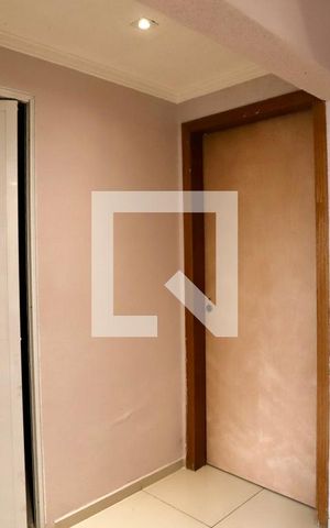 Casa à venda com 110m², 3 quartos e 3 vagas Casa à venda com 110m², 3 quartos e 3 vagasHall
